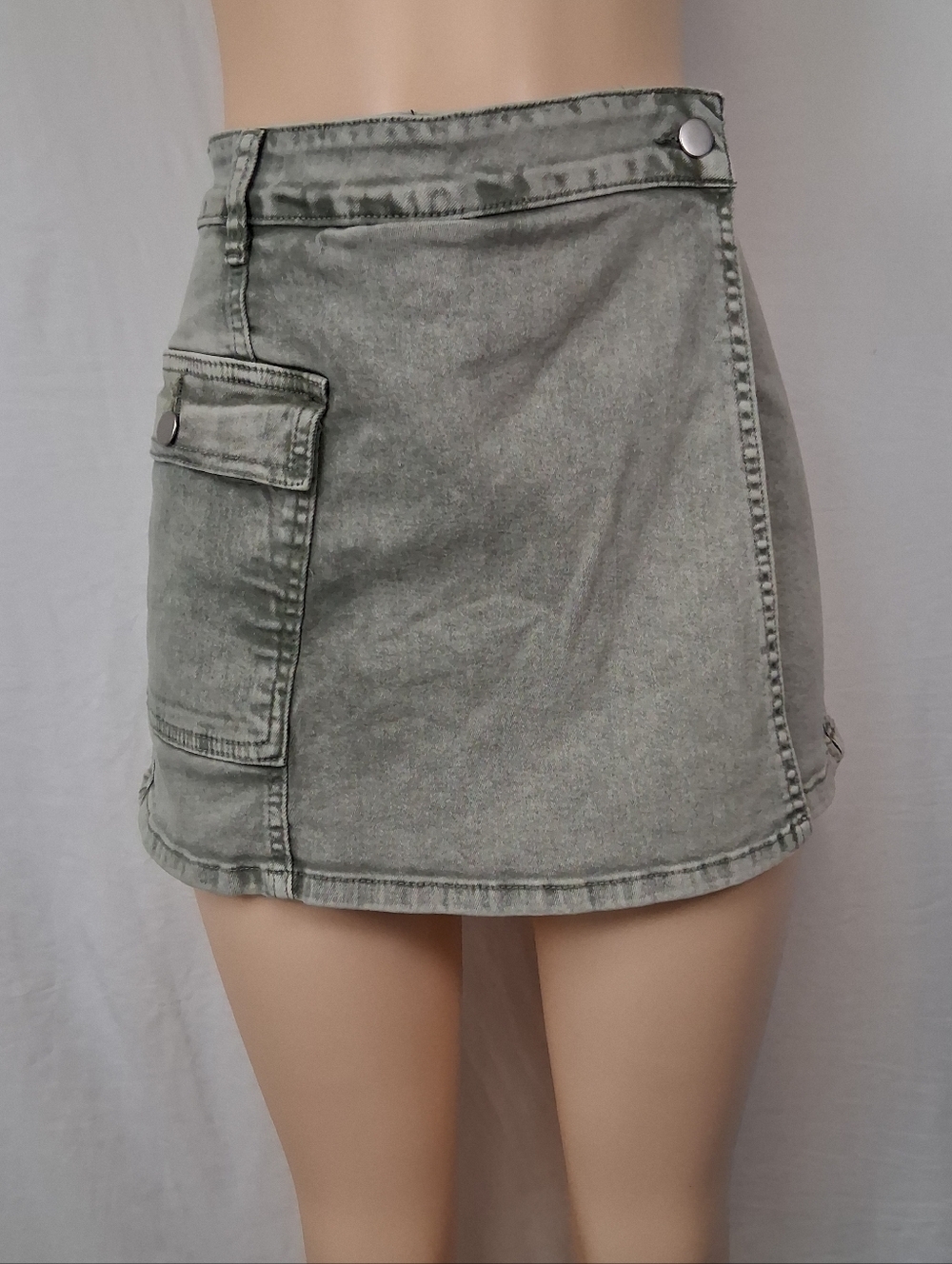 American Bazi Olive Green Denim Skort Shorts Size M